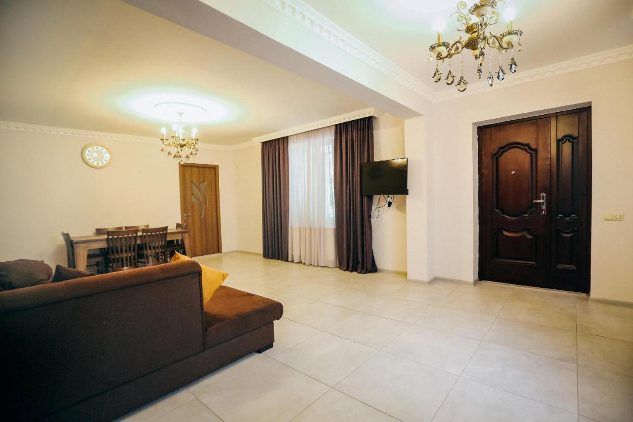 Bebo Babu Guest House Κουτάισι Εξωτερικό φωτογραφία