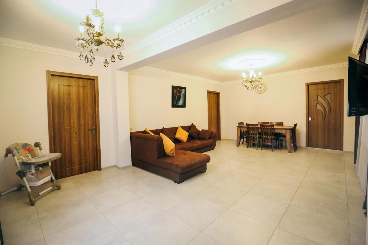 Bebo Babu Guest House Κουτάισι Εξωτερικό φωτογραφία